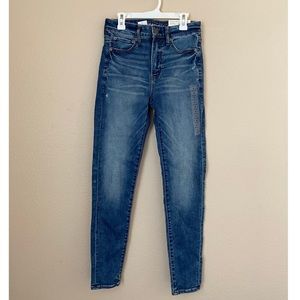 NWT American Eagle Jeans